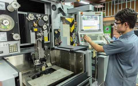 Industrial Slotting Machines Overview: Features, Benefits and Industrial Uses